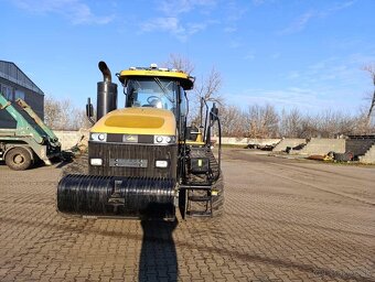 CHALLENGER MT865E pásový traktor - 9