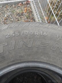 255/70 R16 Continental Cross Contact - 9