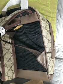 ruksak GUCCI + nohavice. - 9