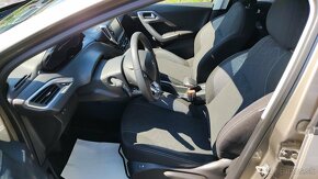 Peugeot 2008 1.2 Pure Tech Style - 9