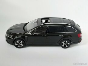 1:18 - Škoda Octavia Combi Scout - 1:18 - 9