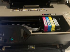 Predam tlačiaren hp Deskjet ink advatntage 3525 - 9