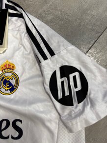 Real Madrid dres - 9