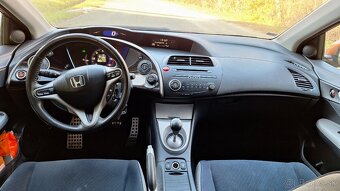 Honda Civic 2.2 i-CTDi - 9