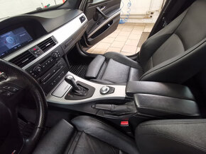 BMW 330xi TOURING (combi) - 9