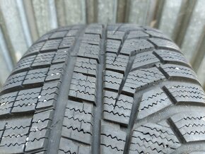 Kvalitné zimné pneu Hankook Winter Icept Evo 2 - 215/55 R17 - 9