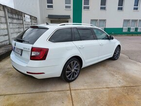 Škoda Octavia Combi 2,0 TDI L&K DSG 8/2018 - 9