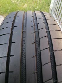 Alu sada=5x112 =orig.BMW M= s pneu=225/40 R20 - 9