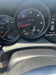 Porsche Cayenne 3,0 tdi 2017 SK auto 28700km - 9