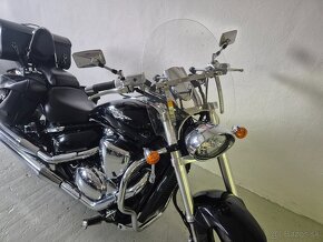 SUZUKI VZ 800 Marauder - 9