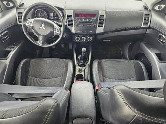 7 miestne SUV MITSUBISHI OUTLANDER 2.2 DI-D  6 Rych manual - 9