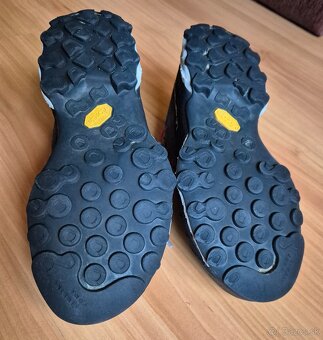 Dámske turistické tenisky La Sportiva TX4 GTX č. 37,5 - 9