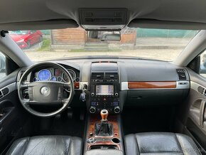 VW Touareg 2.5TDI, diesel, 128kW, MT/6, rok:04.2004 - 9