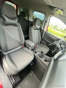 VW Caddy 2.0 TDi - 9