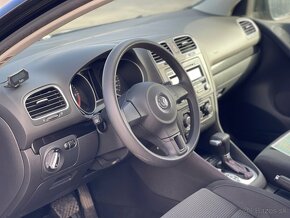 Volkswagen Golf 2.0 TDi DSG - 9