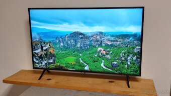 43" QLED 4K UHD Smart TV Samsung (QE43Q60R) - 9