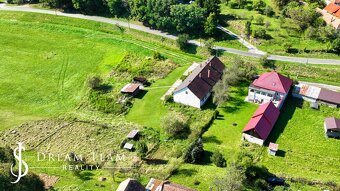 Rodinný dom s tromi bytovými jednotkami v obci Beluj - 9