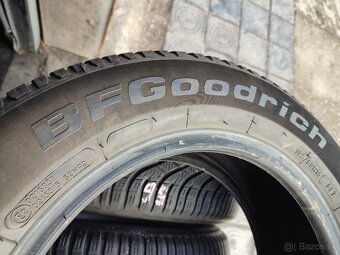 195/60 R15 Bfgoodrich - 9