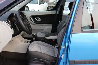 Škoda Roomster 1.2 HTP 12V Style - 9