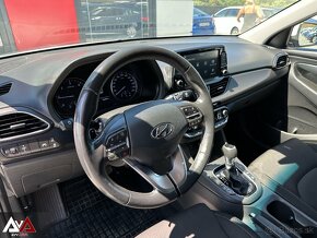 Hyundai i30 CW 1.6 CRDi DTC Family, v Záruke, Pôvodný lak,SR - 9