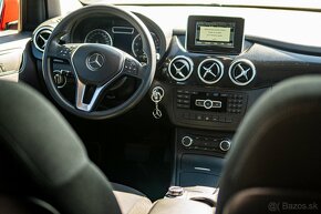 Predám Mercedes Benz B180 Malý nájazd,spoľahlivé,garážované - 9