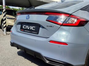 Honda CIVIC 2.0 e:HEV Elegance e-CVT 2024 - 9