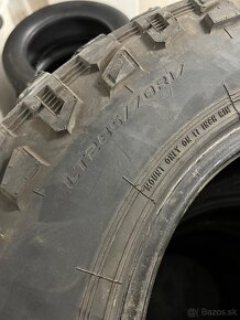 Offroad pneu 285/70 R17 5ks  4+R - 9