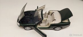 1:18 JAGUAR XK8, 1 - 9