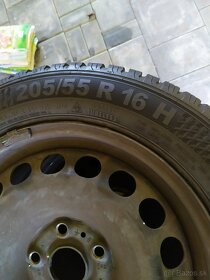 pneumatiky 205/55 R16(+disky a puklice VW) - 9