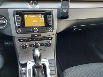 VW. PASSAT B7 2.TDi ,103kW DSG.R.V.2013. - 9