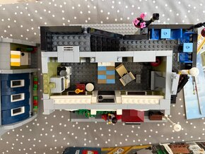 LEGO CREATOR EXPERT 10243 Pařížská restaurace - Z VÝSTAVKY - 9