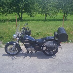 Suzuki GZ 125 Marauder - 9