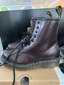 Dr. Martens - NOVÉ - 9