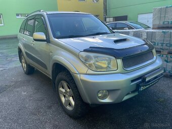 TOYOTA RAV 4 II 2.0ddis 4x4 - 9