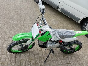 Nový pitbike 125 cc - 9