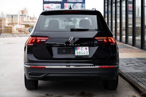 Volkswagen Tiguan 1.5 TSI EVO Elegance DSG - 9