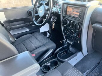 JEEP Wrangler 2.8 CRD A/T - 9