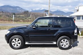 Mitsubishi Pajero 3.2DI-D SWB Intens - 9