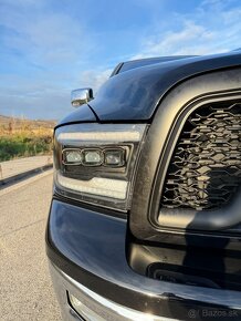 Dodge RAM Pick UP 5.7 HEMI - 9