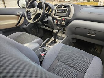 TOYOTA RAV4 2.0VVT-i 4WD AUTOMAT - 9