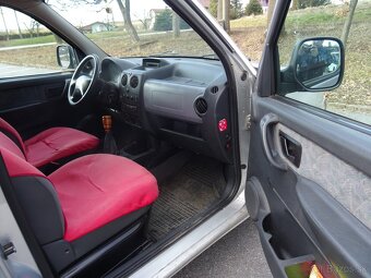 Citroen Berlingo 1.4 - 9