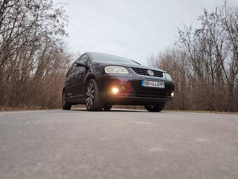 Volkswagen touran - 9