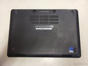 DELL  Core i5 - 12 RAM  - SSD - 9