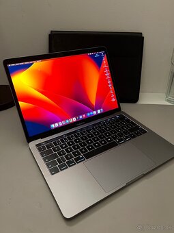 MacBook Pro 13’ - 9