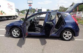 Hyundai i30 1.4 16V Comfort - 9