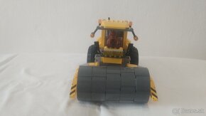 LEGO City: Crawler crane, Single-Drum Roller, F-E Loader - 9