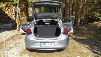 Predám Opel Astra J Cosmo 12/2013 - 9