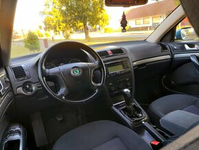 ŠKODA OCTAVIA COMBI 1.9TDI ELEGANCE. - 9