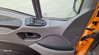 Iveco Daily 3.0 35s21 6.Míst r.v.2014 - 9