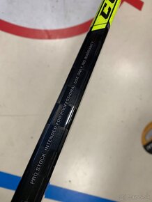 UPLNE NOVA PROFI HOKEJKA RHT CCM SUPER TACKS AS3 PRO RONY - 9